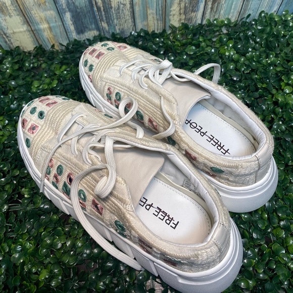 FREE PEOPLE CATCH ME IF YOU CAN WHITE MIRROR COMBO CROCHET SNEAKERS - Picture 5 of 7